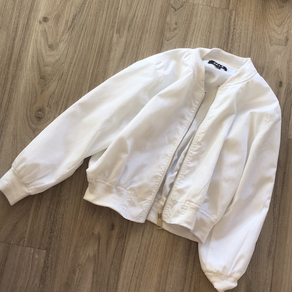 White cropped bomber jacket